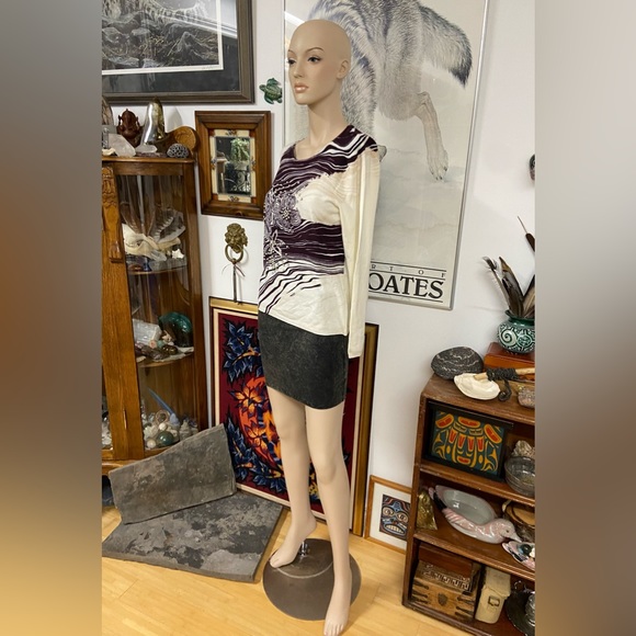 🐦⬛4/$20 🐦⬛ Pearl Embellished Soft Long Sleeved Top - Picture 6 of 6